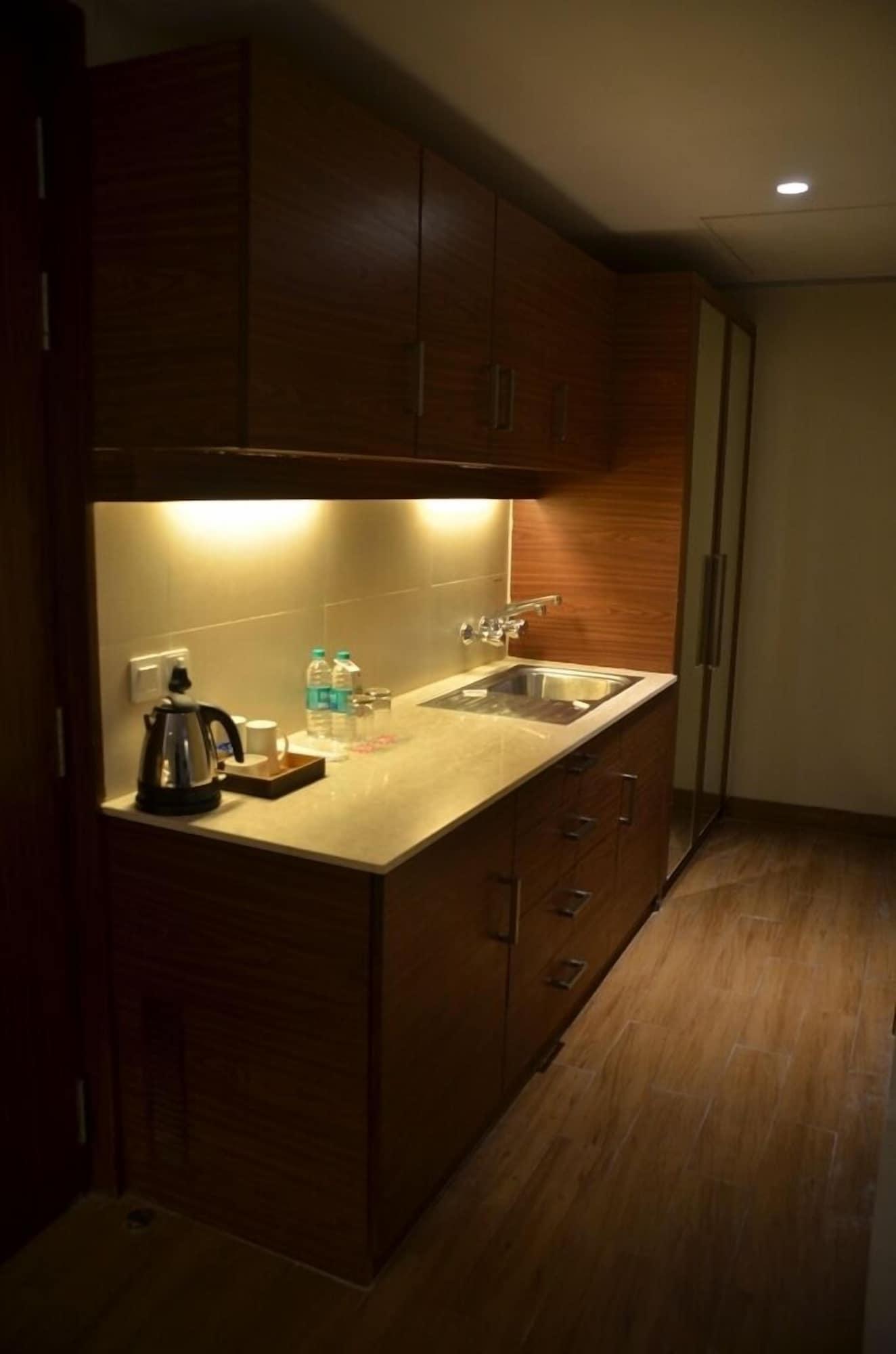 The Lalit Traveller- Airport Hotel Jaipur Exterior foto